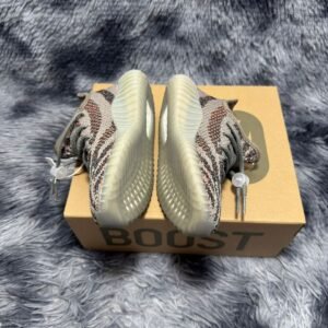 Adidas YEEZY BOOST 350 V2 KIDS Beluga Reflective