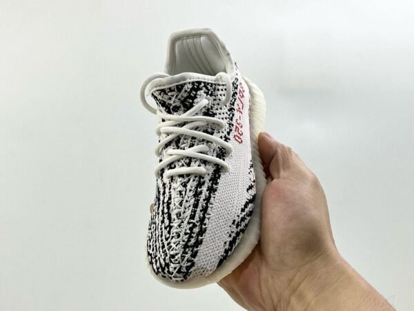 Adidas YEEZY BOOST 350 V2 KIDS Zebra - Slika 8