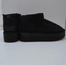 UGG Classic Mini II crne platform