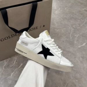 Golden Goose Stardan White (Black star)