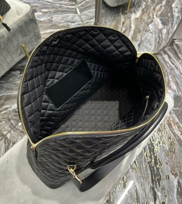 YSL Saint Laurent ES Giant Travel Bag in Smooth Quilted Leather with Gold Hardware - Slika 5