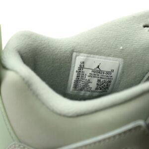 Air Jordan 4 Retro Green