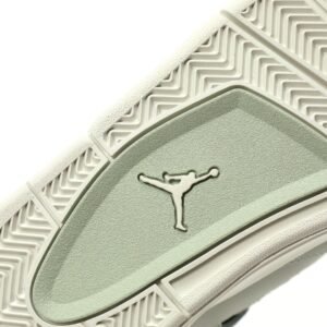 Air Jordan 4 Retro Green