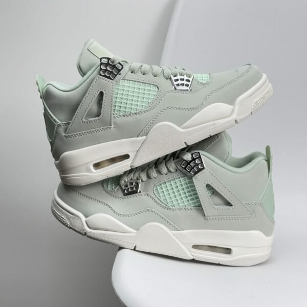 Air Jordan 4 Retro Green - Image 18