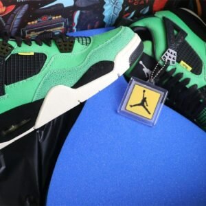 Air Jordan 4 Retro Manila
