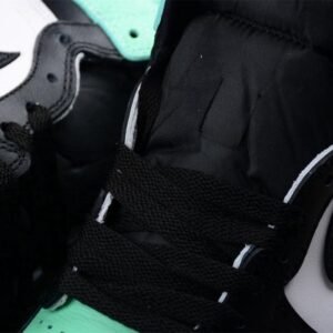 Air Jordan 1 Retro Green Glow