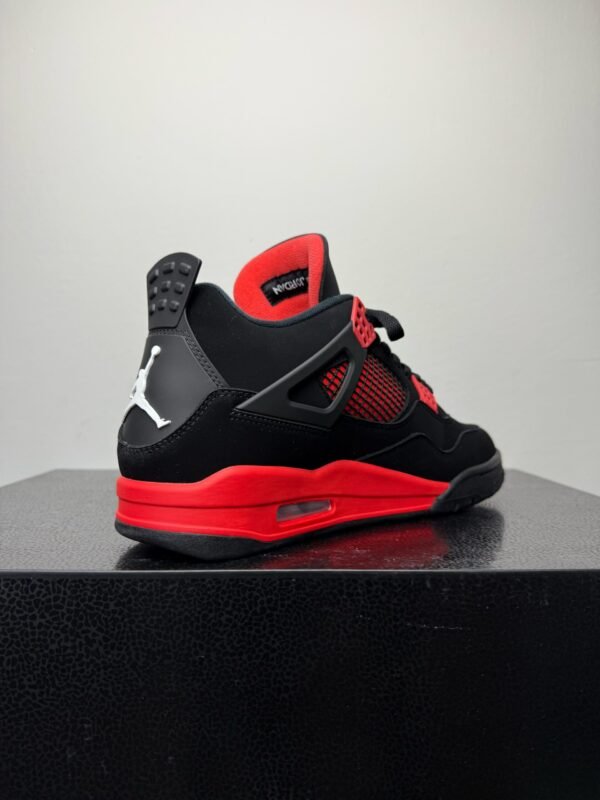 Air Jordan 4 Retro Red Thunder - Slika 2