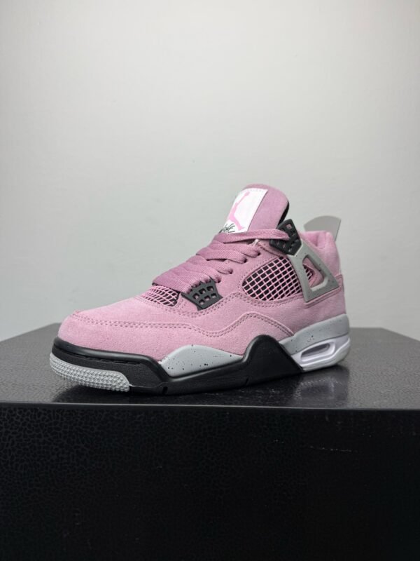 Air Jordan 4 Orchid - Slika 3