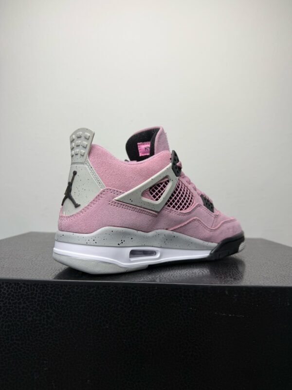 Air Jordan 4 Orchid - Slika 4