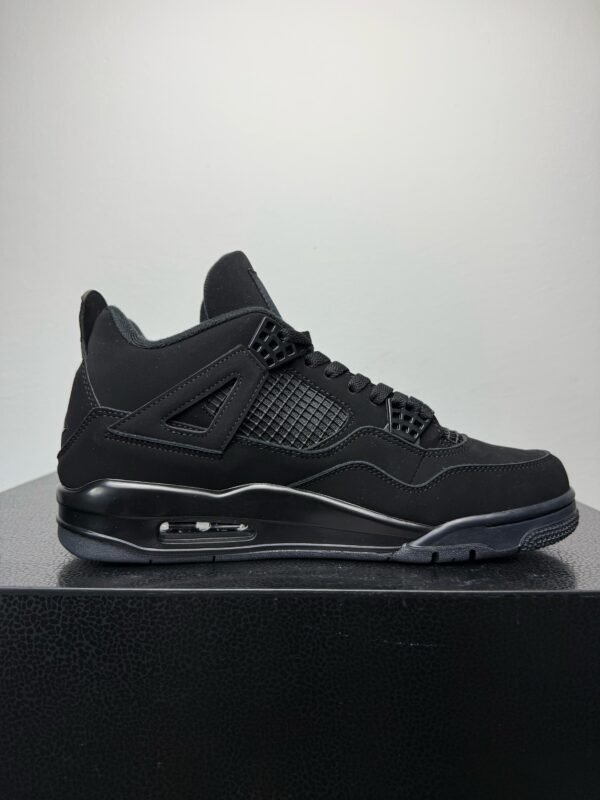 Air Jordan 4 Retro Black Cat - Image 4
