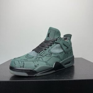 Air Jordan 4 Retro KAWS Black