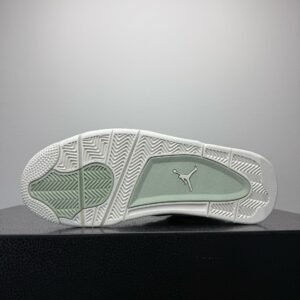 Air Jordan 4 Retro Green