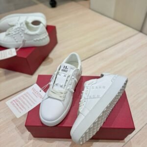 Valentino Garavani Rockstud Untitled bijele