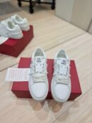 Valentino Garavani Rockstud Untitled bijele