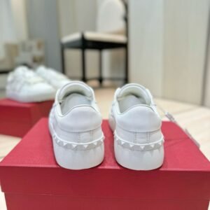 Valentino Garavani Rockstud Untitled bijele