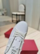 Valentino Garavani Rockstud Untitled bijele