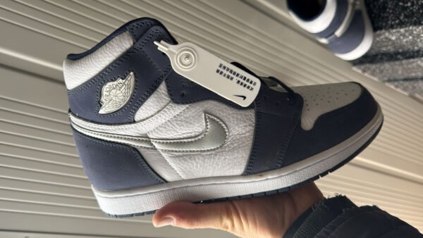 Air Jordan 1 Midnight Navy - Slika 2