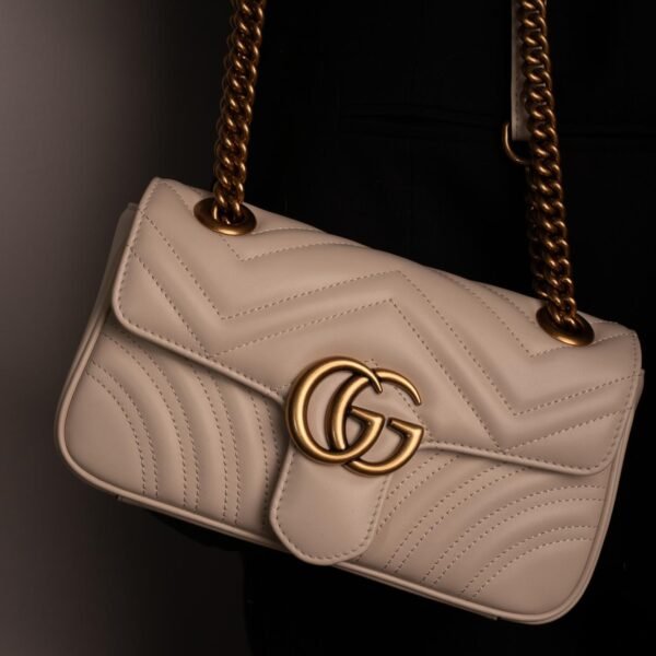 Gucci Gg Marmont Matelassé Leather Bag
