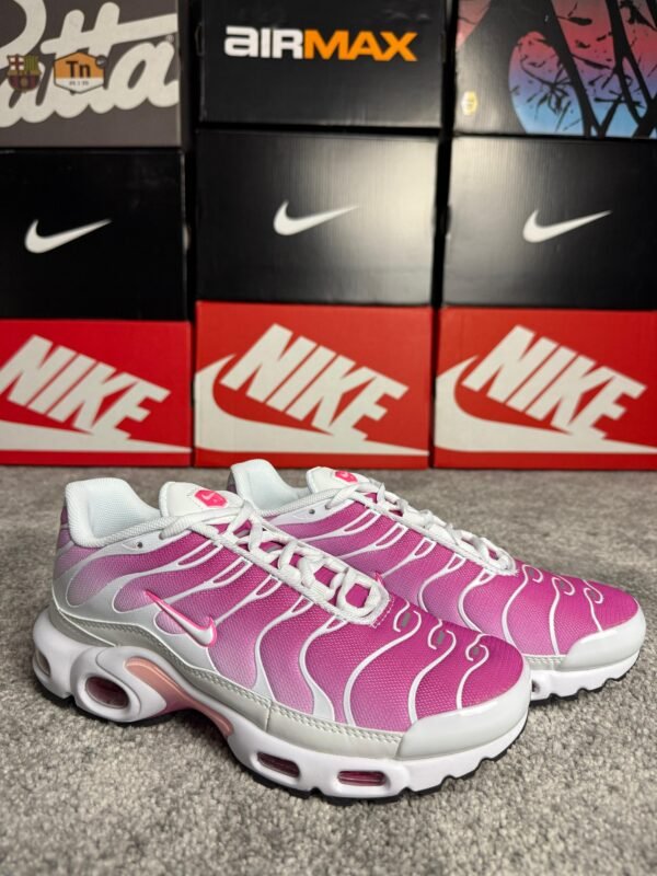 Nike Air Max Plus "Pink Fade" - Slika 2