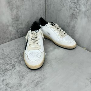 Golden Goose bALLSTAR White - Black Star