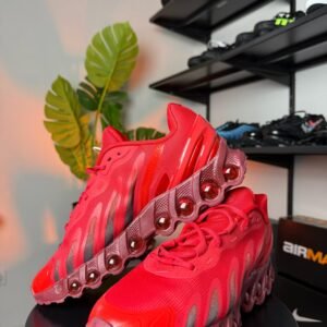 Nike AIR MAX DN8 RED
