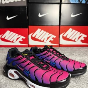 Nike AIR MAX PLUS PURPLE