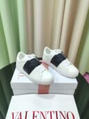 Valentino Garavani Rockstud White/Black