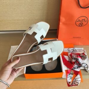 Hermes Oran White