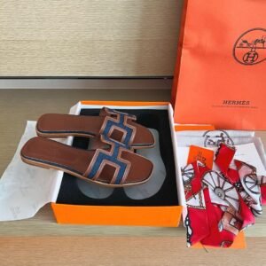 Hermes Oran Brown Blue