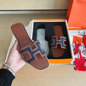 Hermes Oran Brown Blue