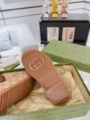 Gucci Sandale "Beige Brown" GG platform