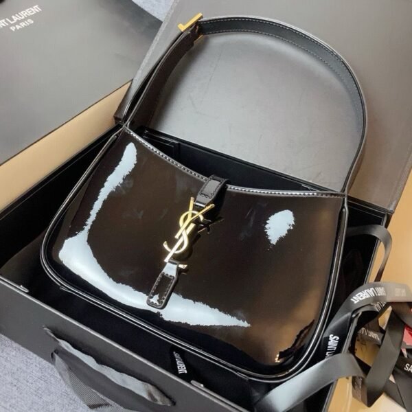 YSL Saint Laurent Le 5 à 7 Hobo Black "Patent leather"