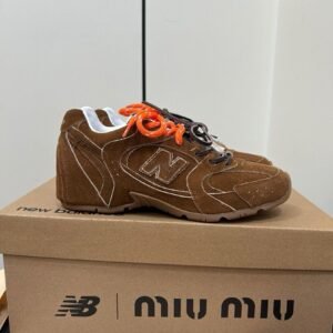 New Balance x Miu Miu smeđe tenisice