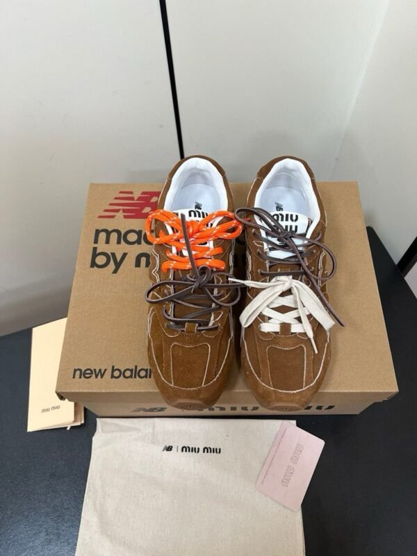 New Balance x Miu Miu smeđe tenisice - Slika 9