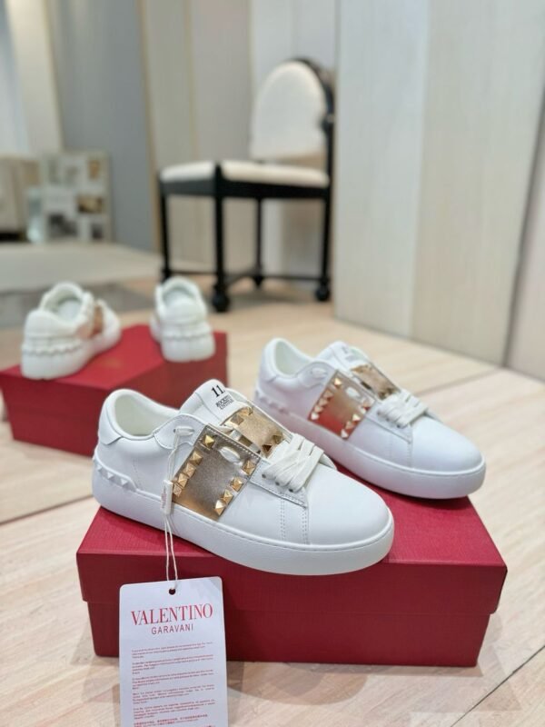 Valentino Garavani Rockstud White/Gold - Slika 10