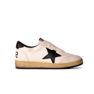 Golden Goose bALLSTAR White - Black Star