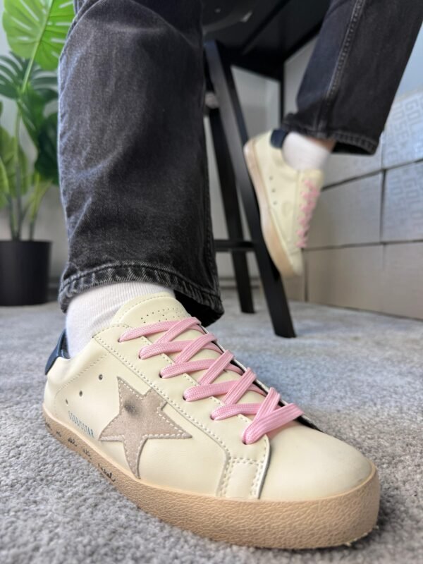 Golden Goose Super Star "Love is all we need" - Slika 4
