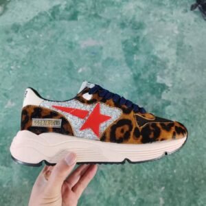 Golden Goose Running Sole Leopard / Red Star