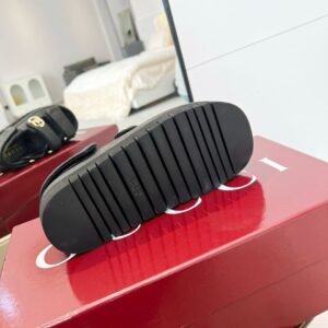 Gucci Sandale Marmont GG Black