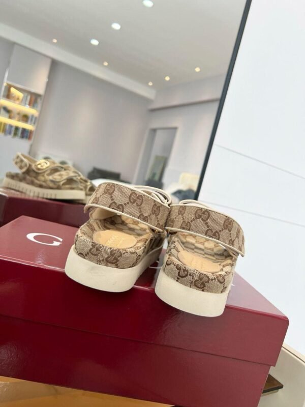 Gucci Sandale Marmont GG Beige - Slika 4