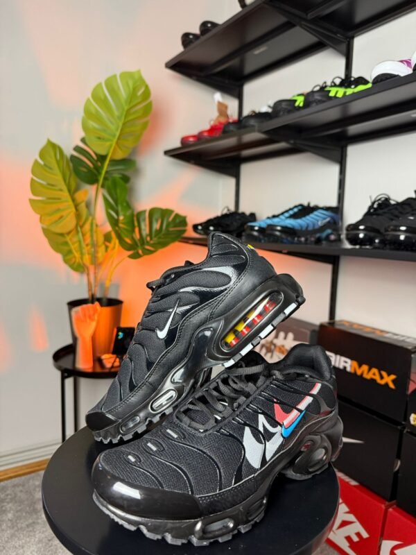 Nike Air Max Plus "Multi Swoosh Black/Bright Crimson" - Slika 3