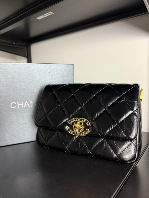Chanel 22A Black On and On Chain Flap Shoulder Bag - Slika 3