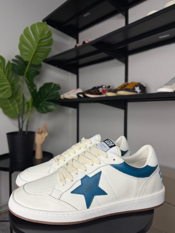 Golden Goose Ball Star LTD in nappa with turquoise leather star and white heel tab - Slika 2