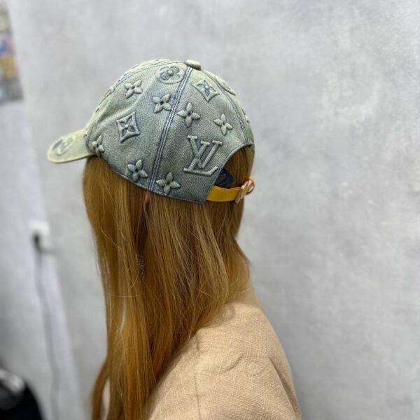 Louis Vuitton denim kapa