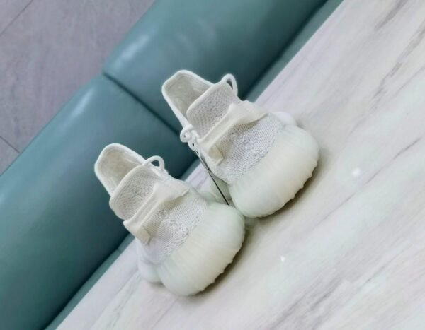 Yeezy Boost 350 V2 "Cream White" - Slika 5