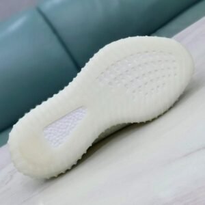 Yeezy Boost 350 V2 "Cream White"