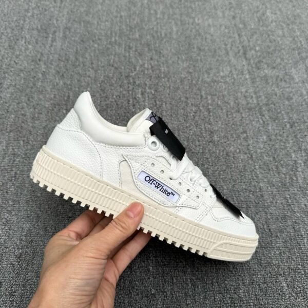 Off-White 3.0 Off Court Sneakers - White - Slika 3