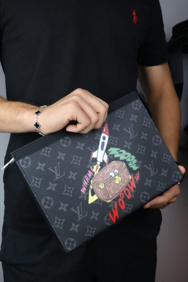 Louis Vuitton black cartoon logo bag - Slika 4
