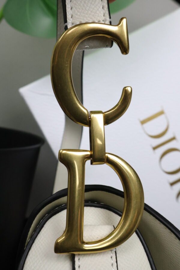 Christian Dior White Leather Saddle Handbag - Slika 8