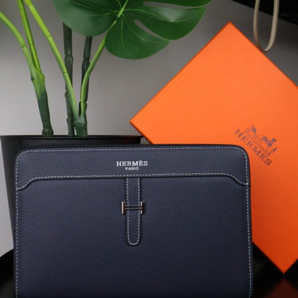 Hermes men's pouch bag, luxurious leather